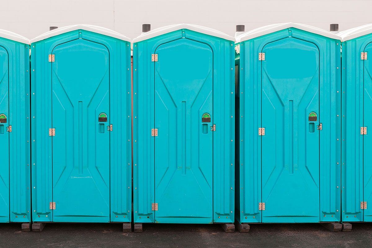 Industrial portable restroom units at a plant in HUDSON, WISCONSIN